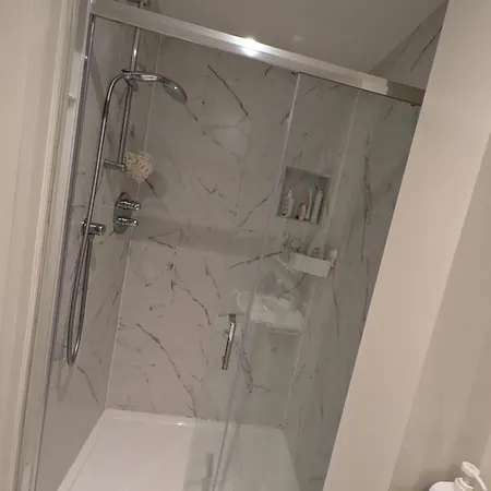 民宿 Pvt With Direct Train To Center 25 Mins